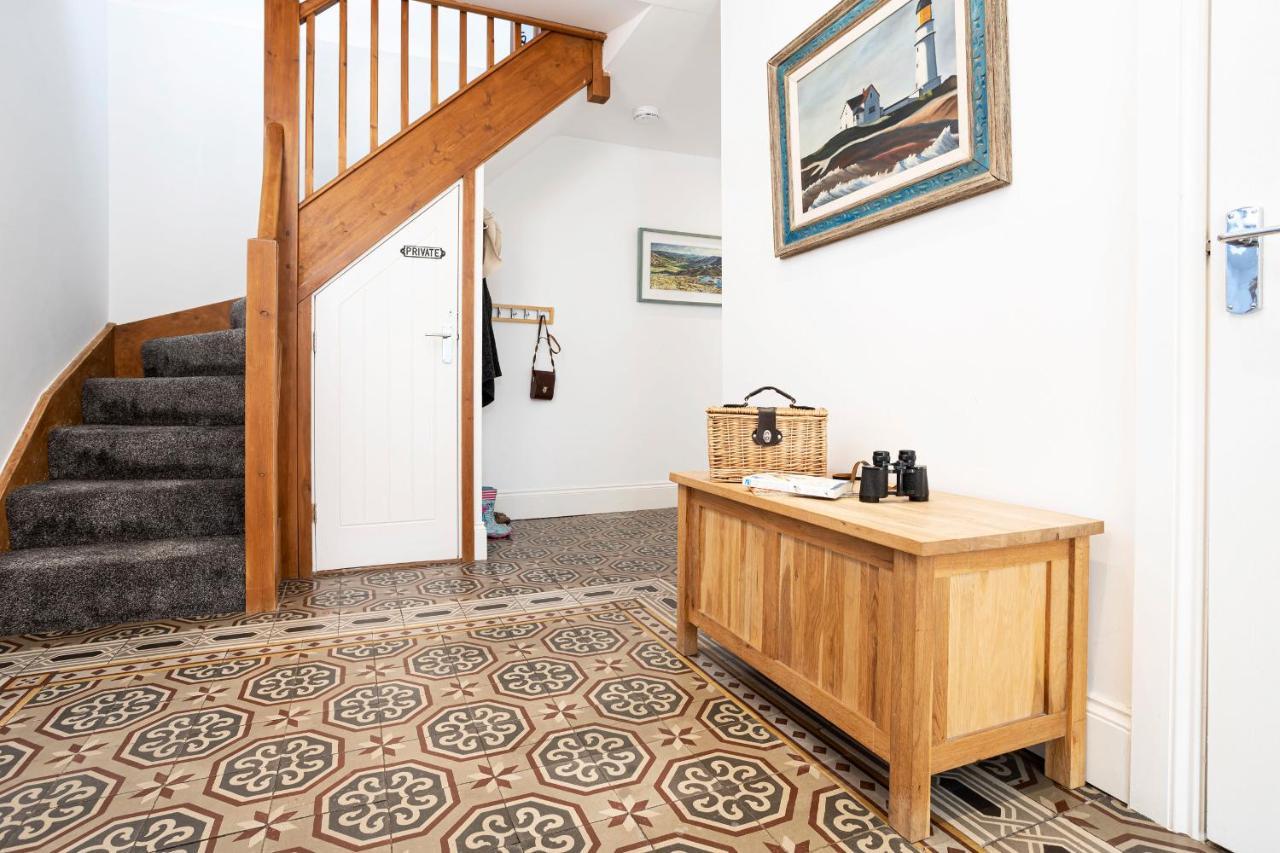 Finest Retreats - Lighthouse Cottage Rampside Exterior foto
