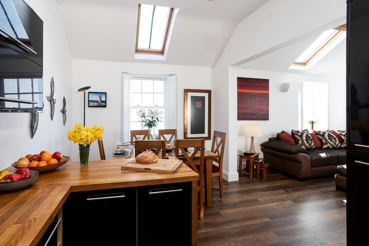 Finest Retreats - Lighthouse Cottage Rampside Exterior foto